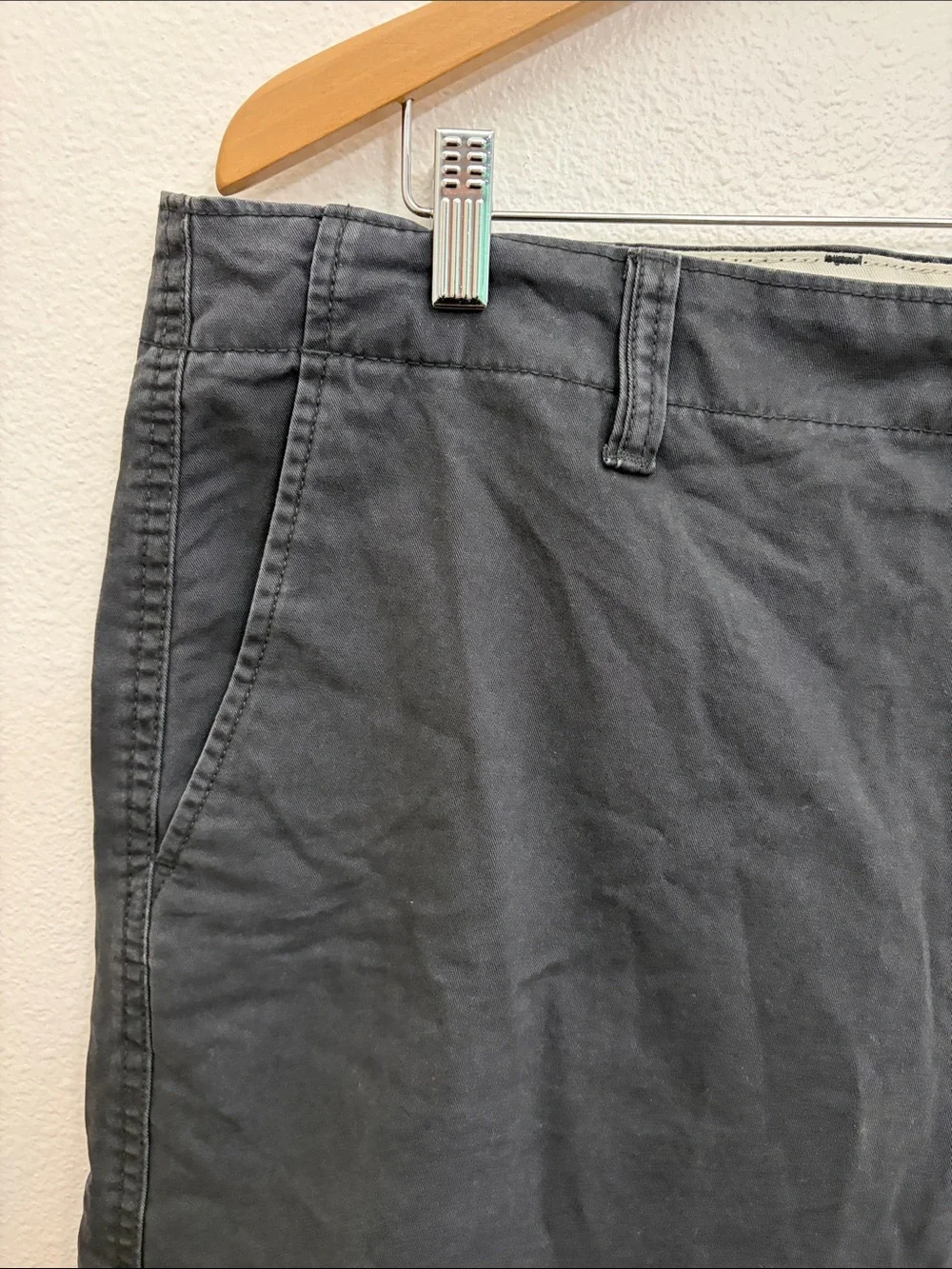 NWT Old Navy Blue Lived-In Straight Flat Front Cotton Casual Shorts